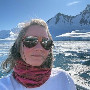 Meet your Posher, Kreshenda